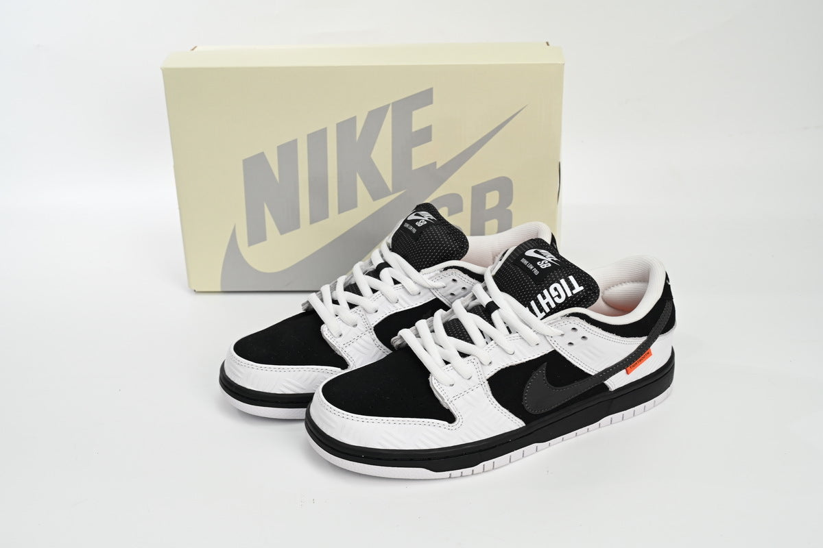 TIGHTBOOTH x Dunk Low SB Reps Sneaker FD2629-100