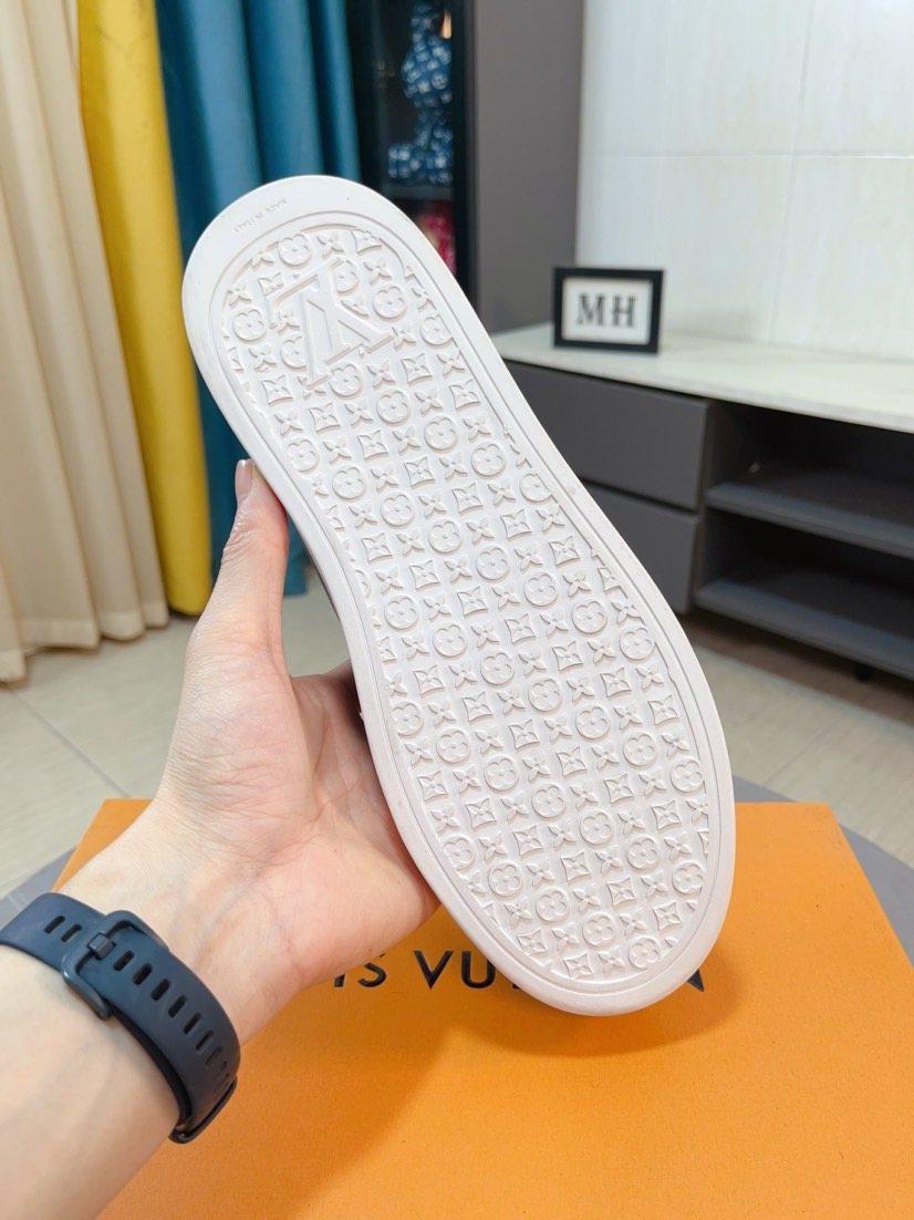 Louis Vuitton Textured Slip-On Shoes