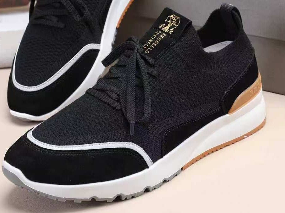 Brunello Cucinelli Black Lace-Up Sneakers