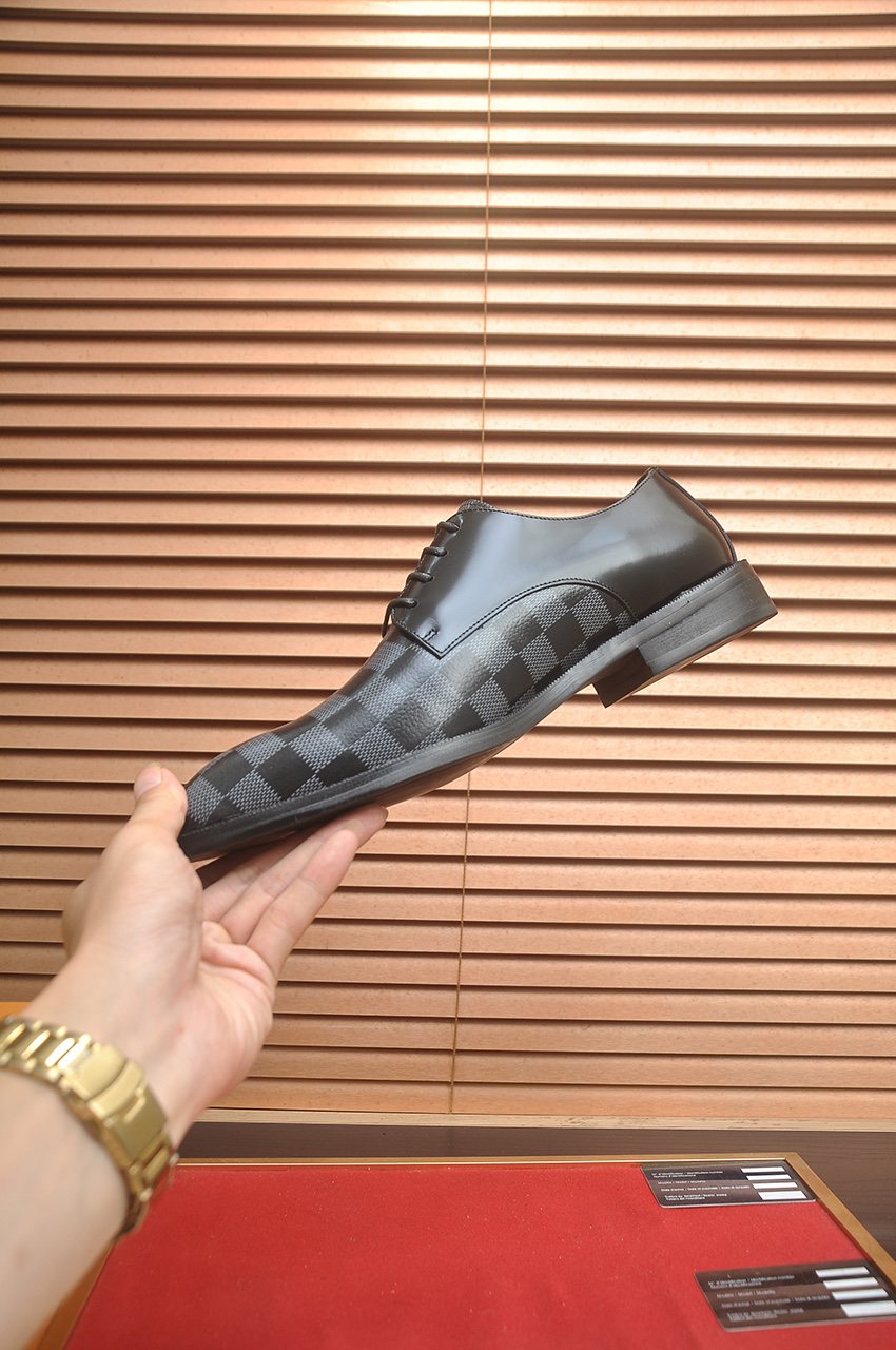 Louis Vuitton Black & Gray Checkerboard Lace-Up Dress Shoes